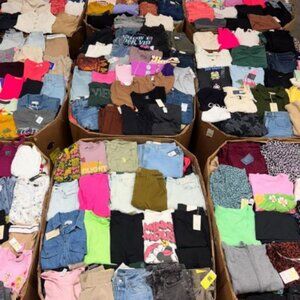 Whole sale Mixed Clothes, Brand New with Tag, Target Clothes,